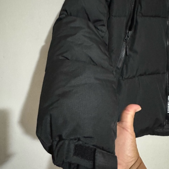 💙 NEW WITHOUT TAG 💙 ZARA!!!💚 Black Puffer Jacket with Hood and Quilted Design. - Picture 6 of 13